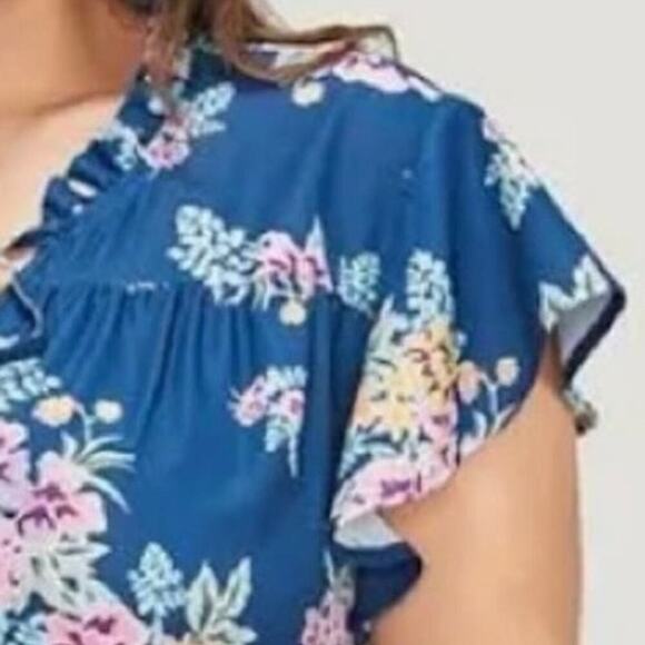 Plus Size 5X 28 BloomChic Floral Ruffle Sleeve Tied Neck Top Blouse - Picture 3 of 3